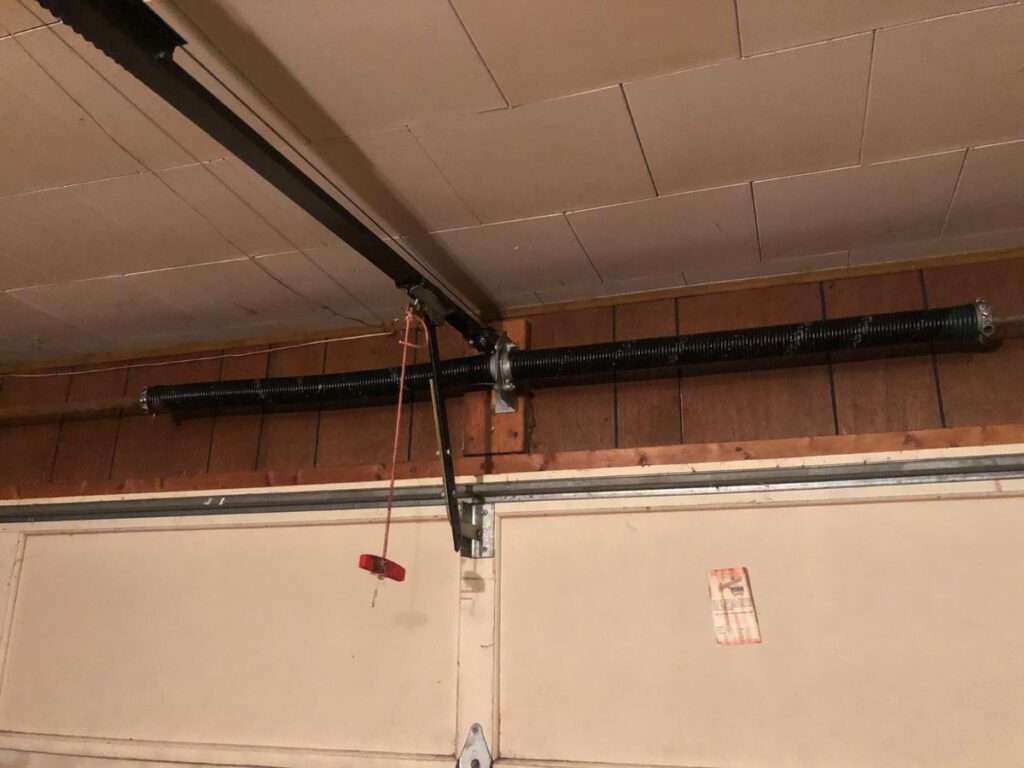 Garage door torsion springs