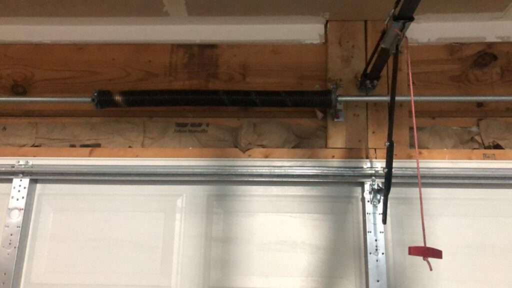 Garage door torsion spring