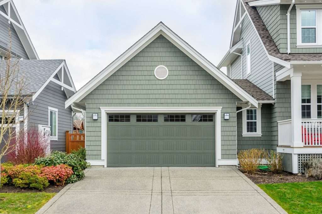Garage door company in Carmel Indiana
